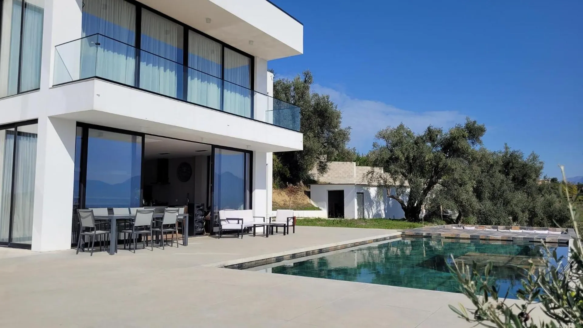 Villa Cubi location
